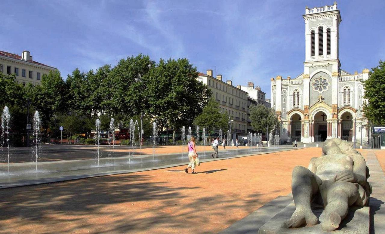 L'Exquise Atypique- Calme -Hauteur Du Centre -Cour Saint-Etienne (Loire) Exterior photo